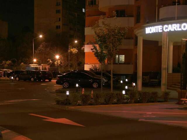 Отель Monte Carlo Palace Suites Бухарест-17