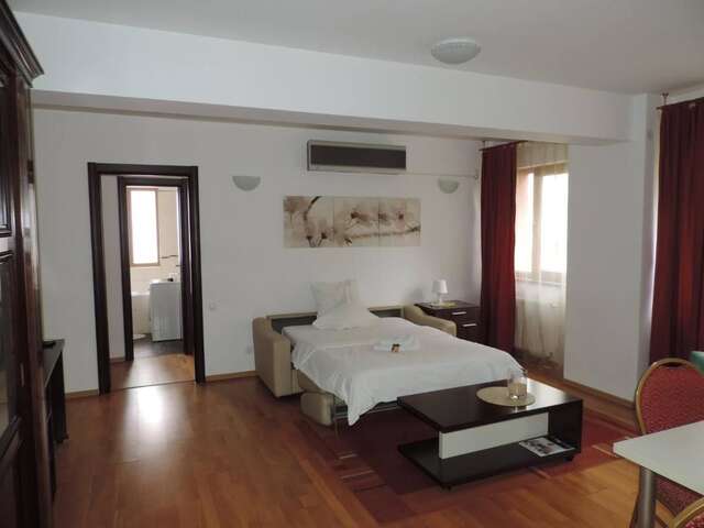 Отель Monte Carlo Palace Suites Бухарест-30